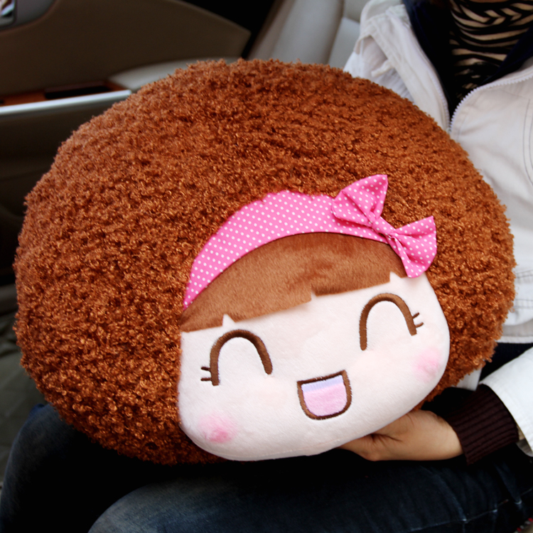 摩丝娃娃 卡通造型抱枕 车用腰靠垫 汽车护腰枕